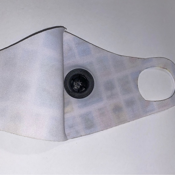 Face cover/mask of Loteria - Picture 3 of 3